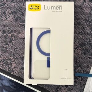 OtterBox Lumen MagSafe iPhone Case clear/ macaw blue new in box iPhone 16pro max